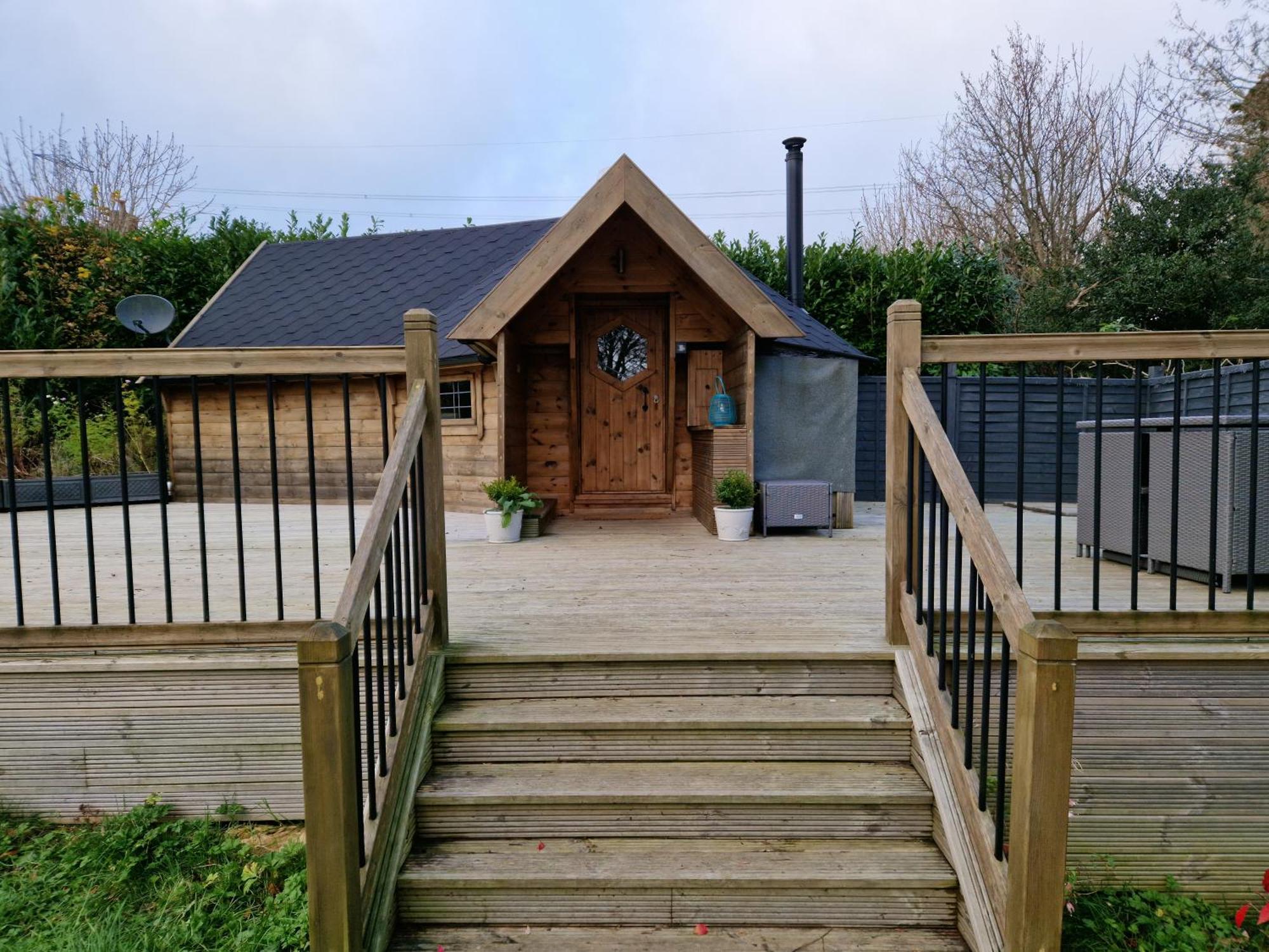 The Hive - Unique Log Cabin With Wood Burning Stove Ludchurch Zewnętrze zdjęcie